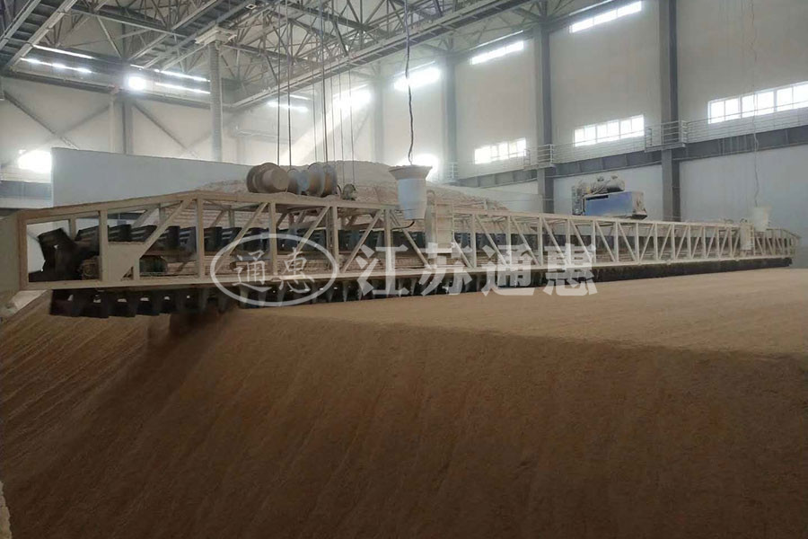 機(jī)械化房式倉(cāng)刮平機(jī)